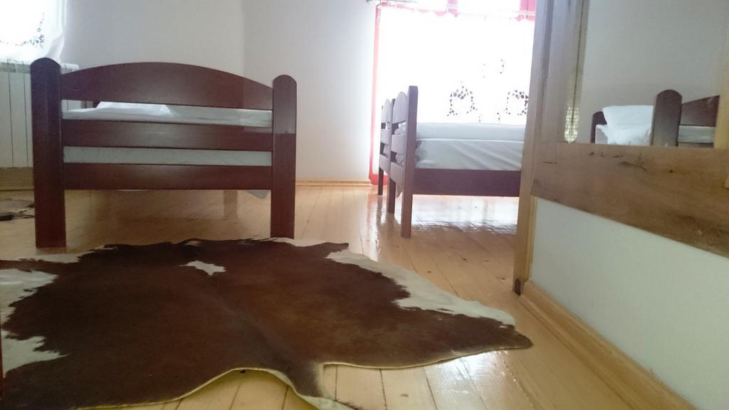 Guest House Zlatiborski Pastuv Quarto foto